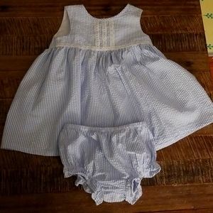 Seersucker baby girl outfit sz 12 month